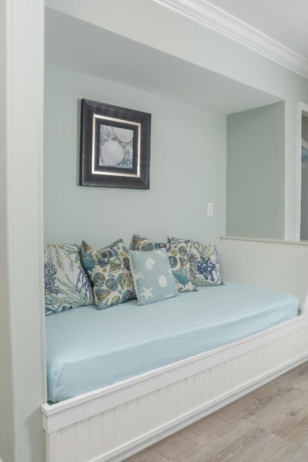 The Saint Augustine Beach House Стая снимка